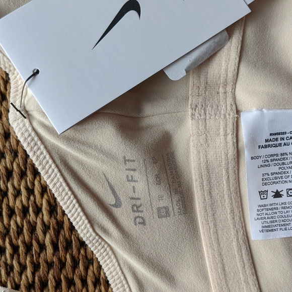 Nike Yoga Luxe Off-White Strappy Cami Tank - Picture 6 of 6